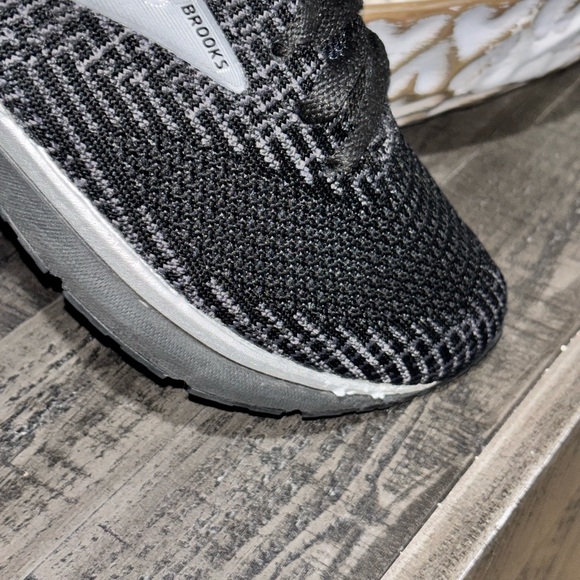 Brooks Revel 3 Running Shoe Women's Sz11 - Picture 3 of 14